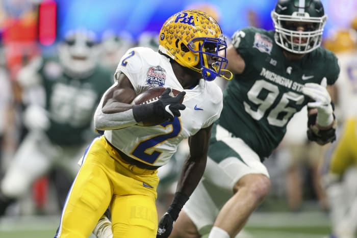 Pitt Panthers running back Israel Abanikanda (2) runs against the Michigan State Spartans. Mandatory Credit: Brett Davis-USA TODAY Sports